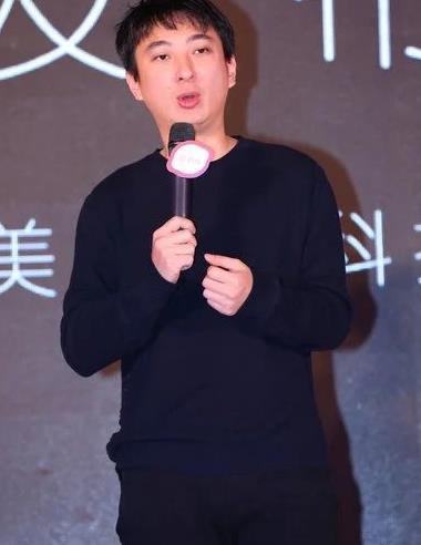 女星互撕娱乐圈吃瓜